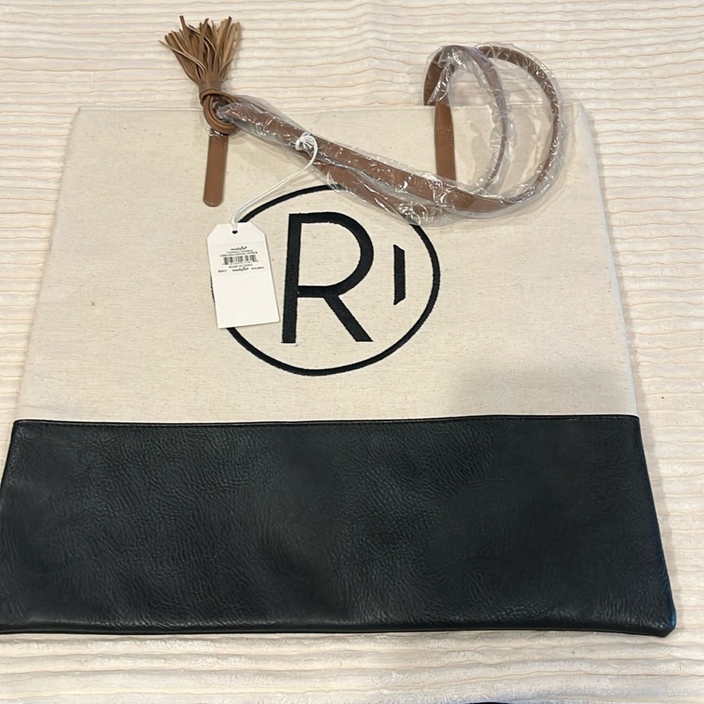 Mud Pie “R” initial tote bag. Canvas and vinyl bottom